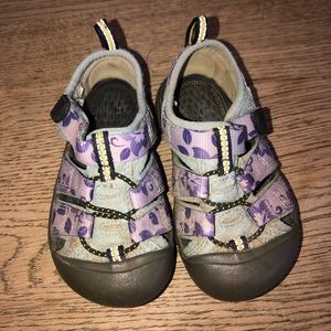 Kid keen water sandals